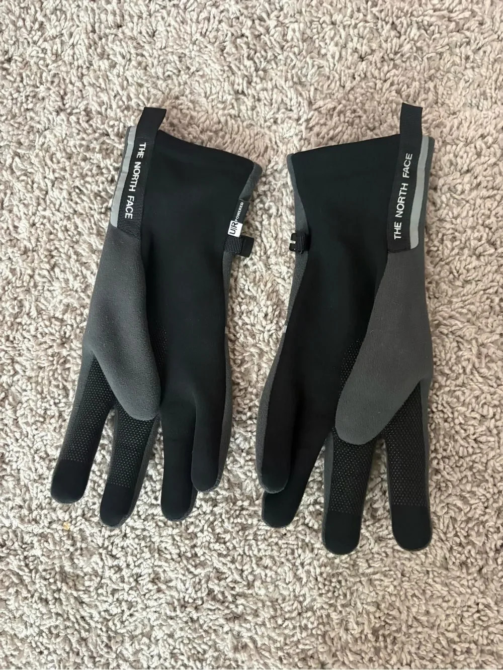 The North Face Gray Women's Fleece Gloves- M/M